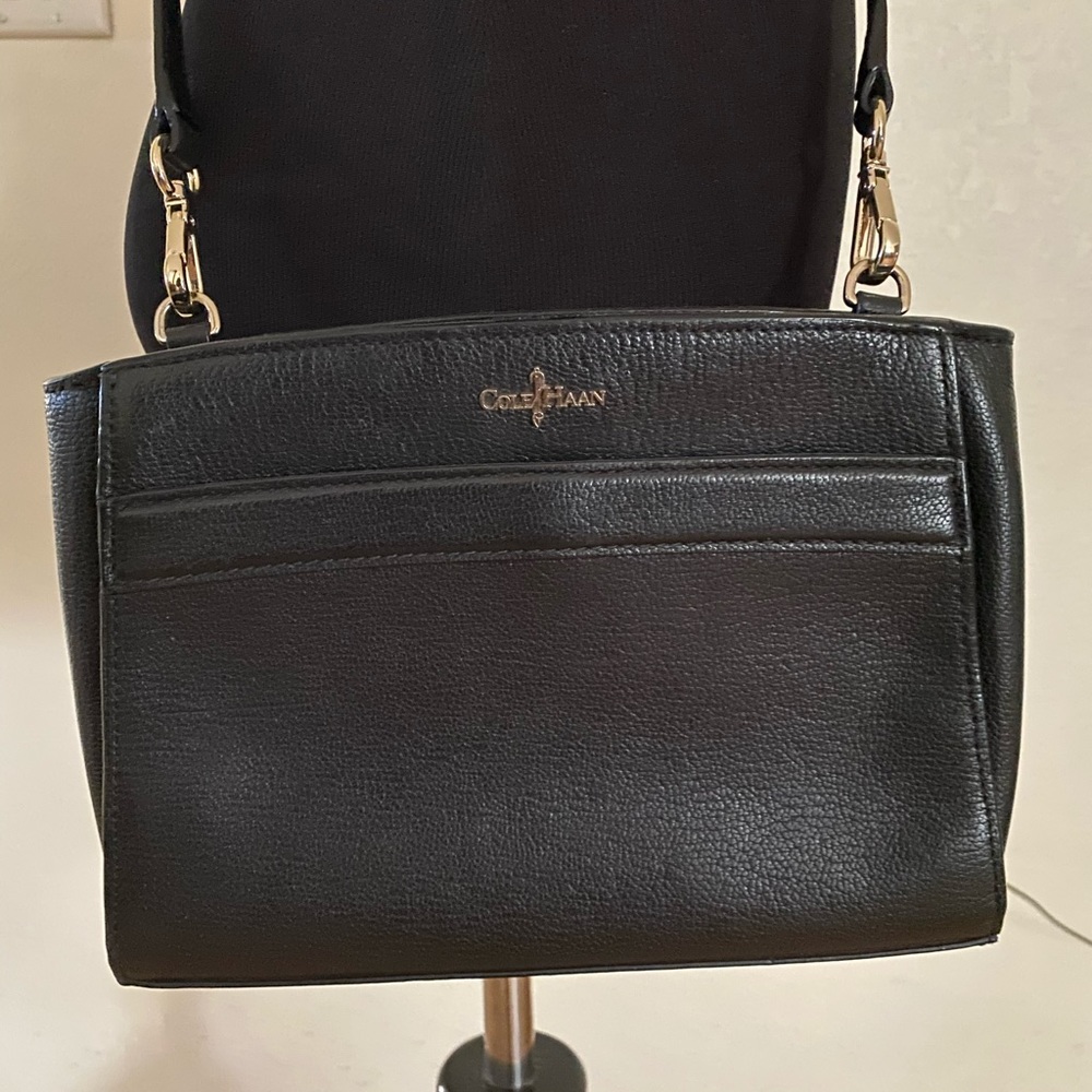 ♦️COLE HAAN Berkeley Crossbody